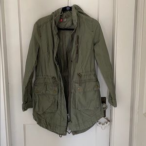 H&M | Green Jacket